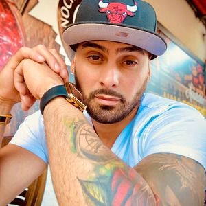 Meet your Posher, Samuel